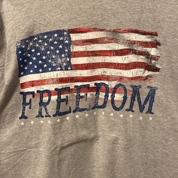 American Flag Freedom Short Sleeve T-shirt - Picture 3 of 6